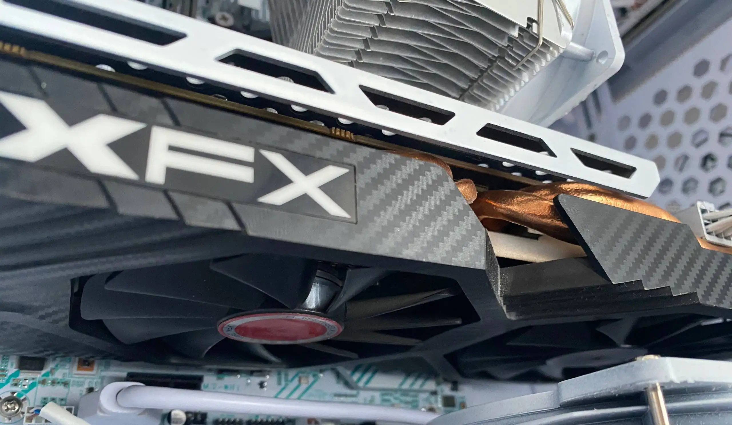 Продажа видеокарт Radeon RX 580 OC и HD 6750 - Компьютерные комплектующие (Электроника) в Ульяновск