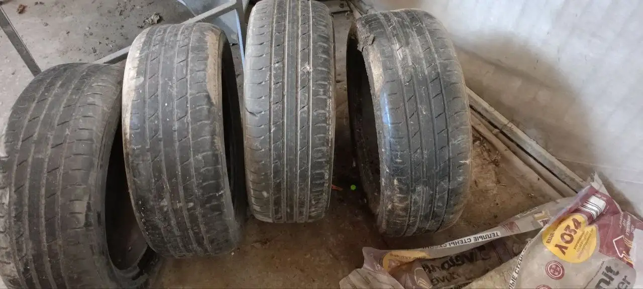 Шина R16 - Шины и диски (Запчасти) в Ульяновск