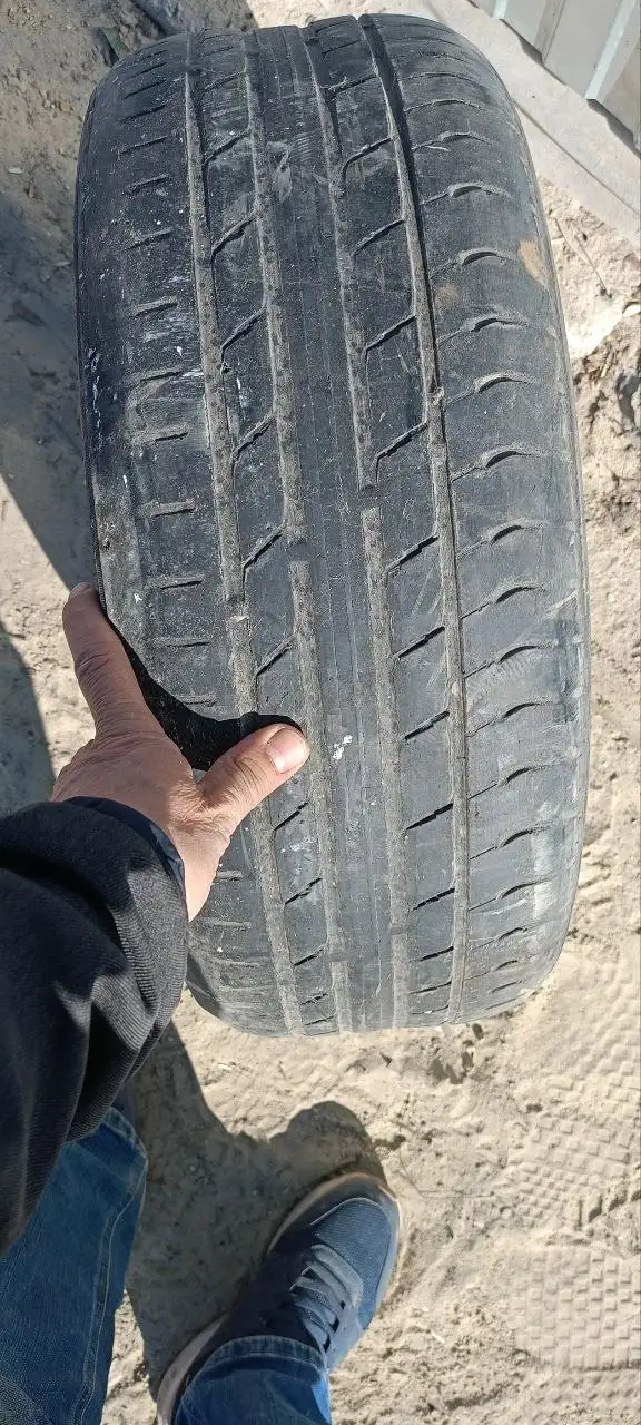 Шина R16 - Шины и диски (Запчасти) в Ульяновск