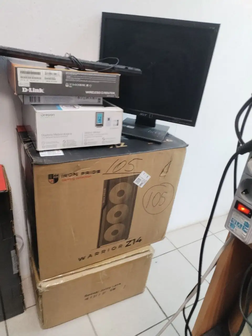 Продажа электроники с монитором - Электроника в Ульяновск