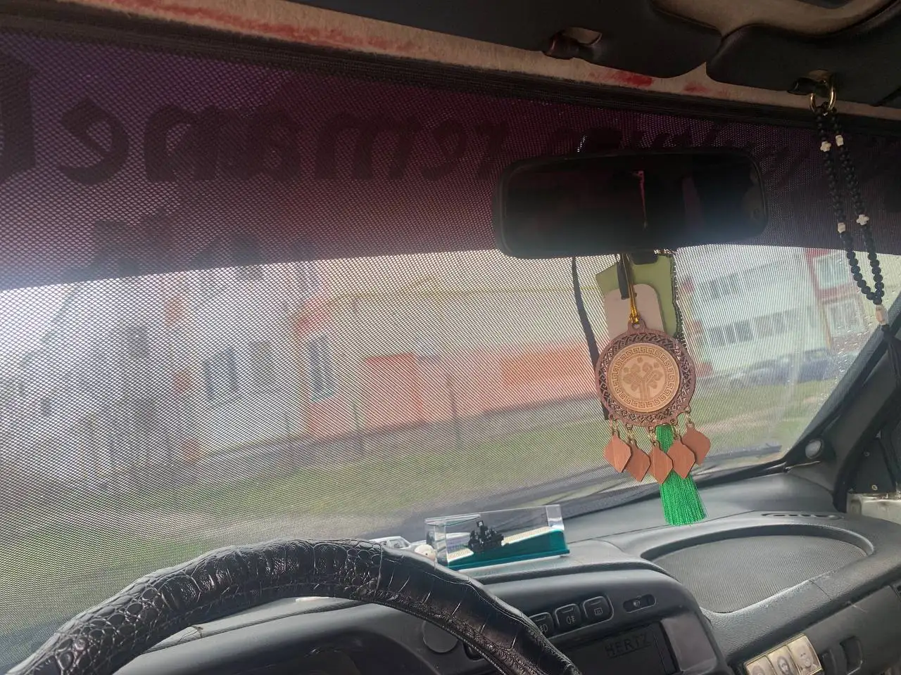 Сетки на лобовое стекло ВАЗ 2114, 2115 - Аксессуары (Авто) в Ульяновск