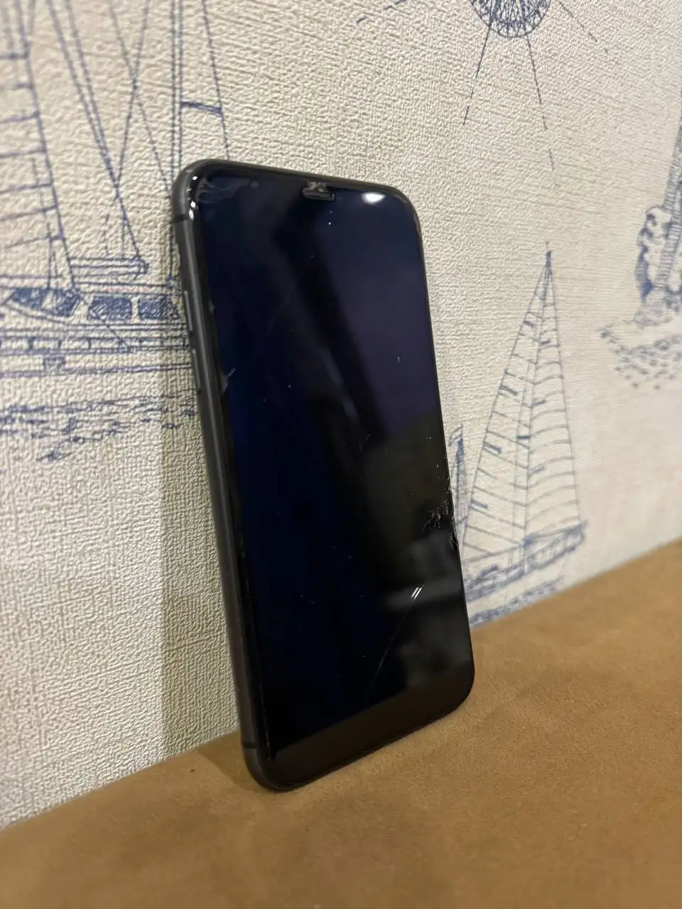 iPhone 11 128GB - Смартфоны и гаджеты (Электроника) в Ульяновск