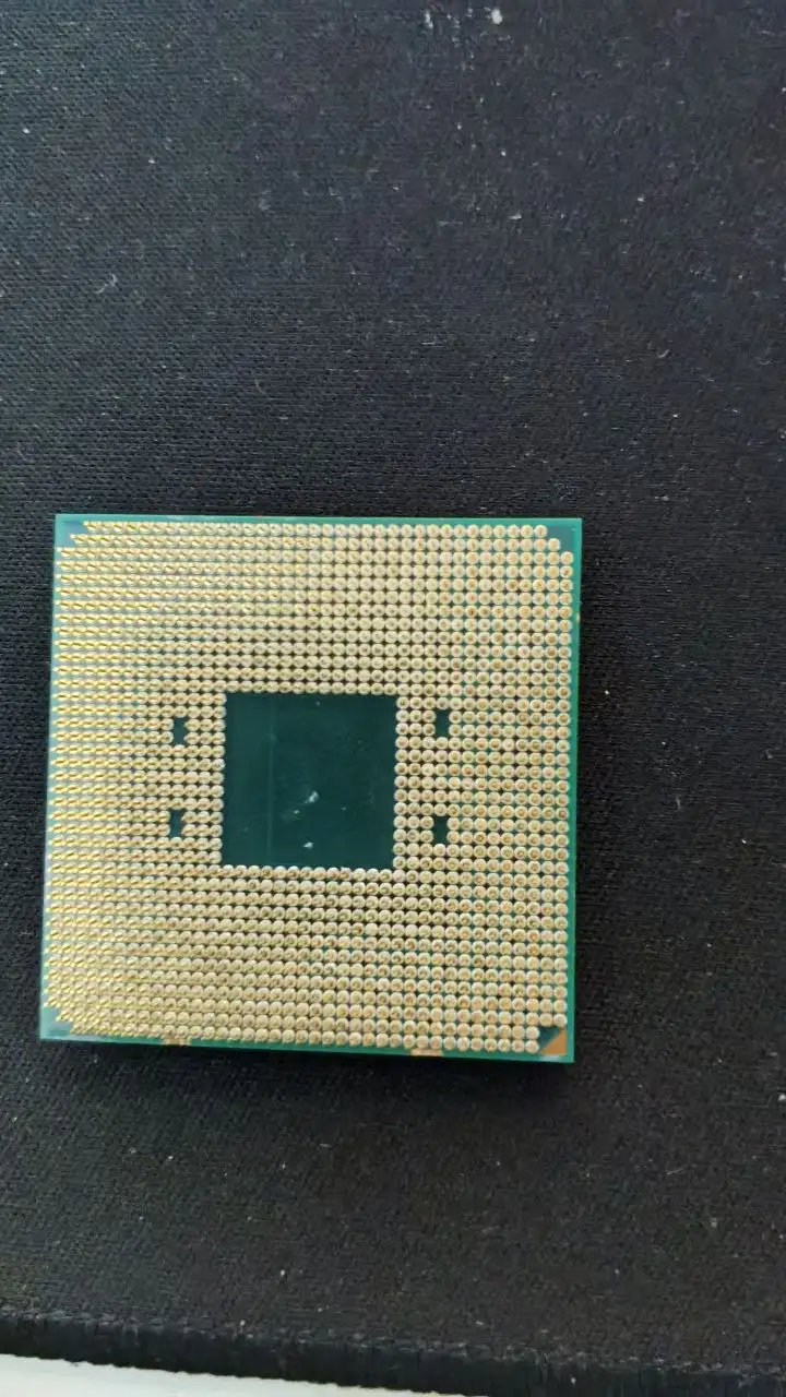 Процессор R5 5600 со сколами - Компьютеры (Электроника) в Ульяновск