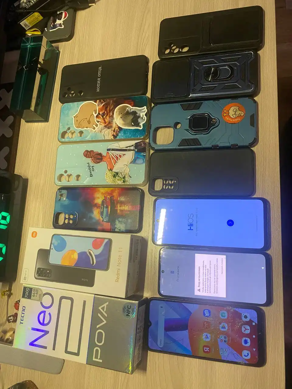 Продажа трех б/у телефонов Xiaomi и Tecno