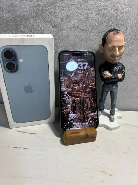 Продам iPhone 16 - Электроника в Ульяновск