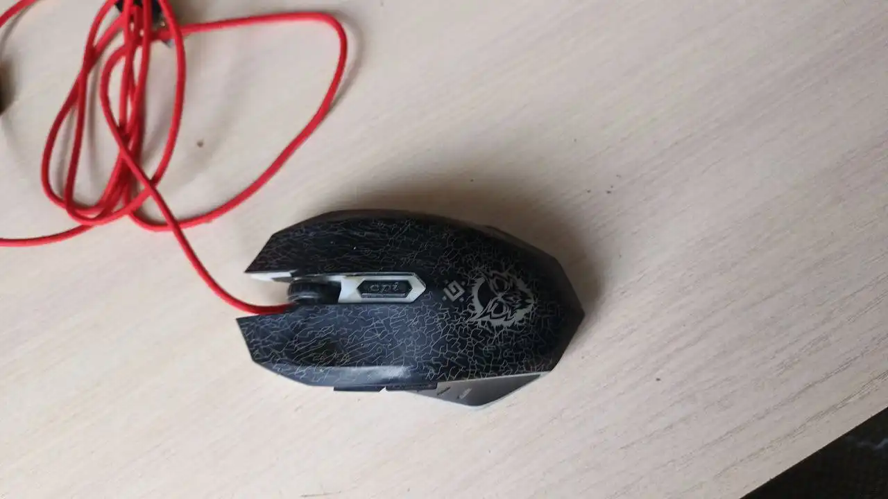 Продам мышку Defender