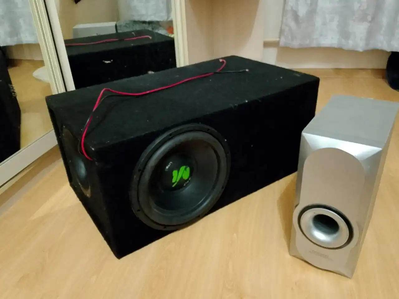 Автомобильный сабвуфер Db Machette lite R 12