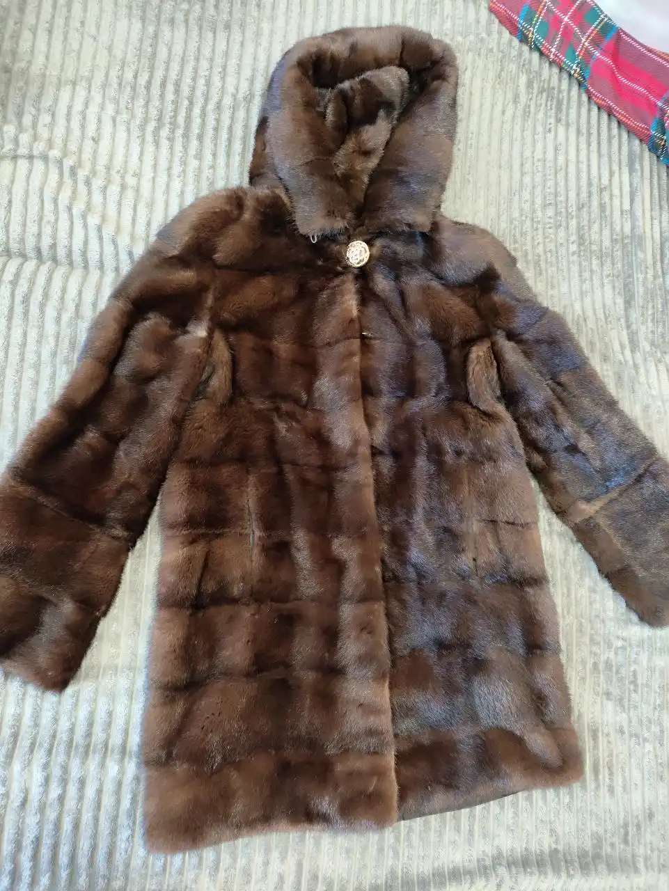 Продам шубу из норки в хорошем состоянии