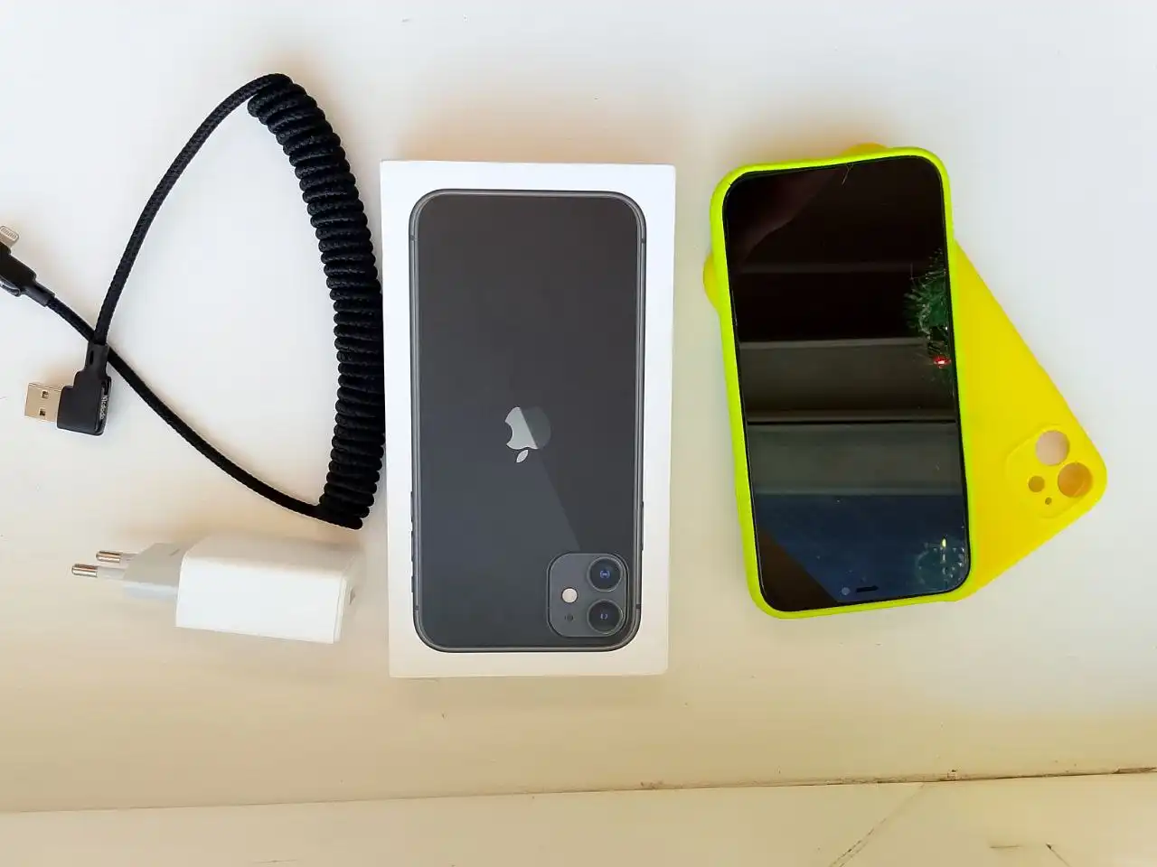 Айфон 11 64 Гб оригинальный в отличном состоянии - Смартфоны (Электроника) в Ульяновск