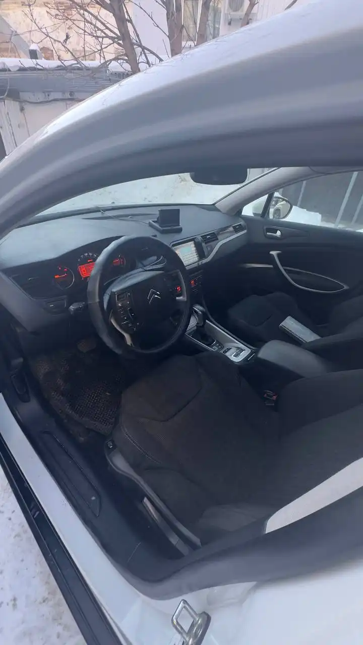 Продажа Citroen C5 2012 года с двигателем 1.6 - Легковые автомобили (Авто) в Ульяновск