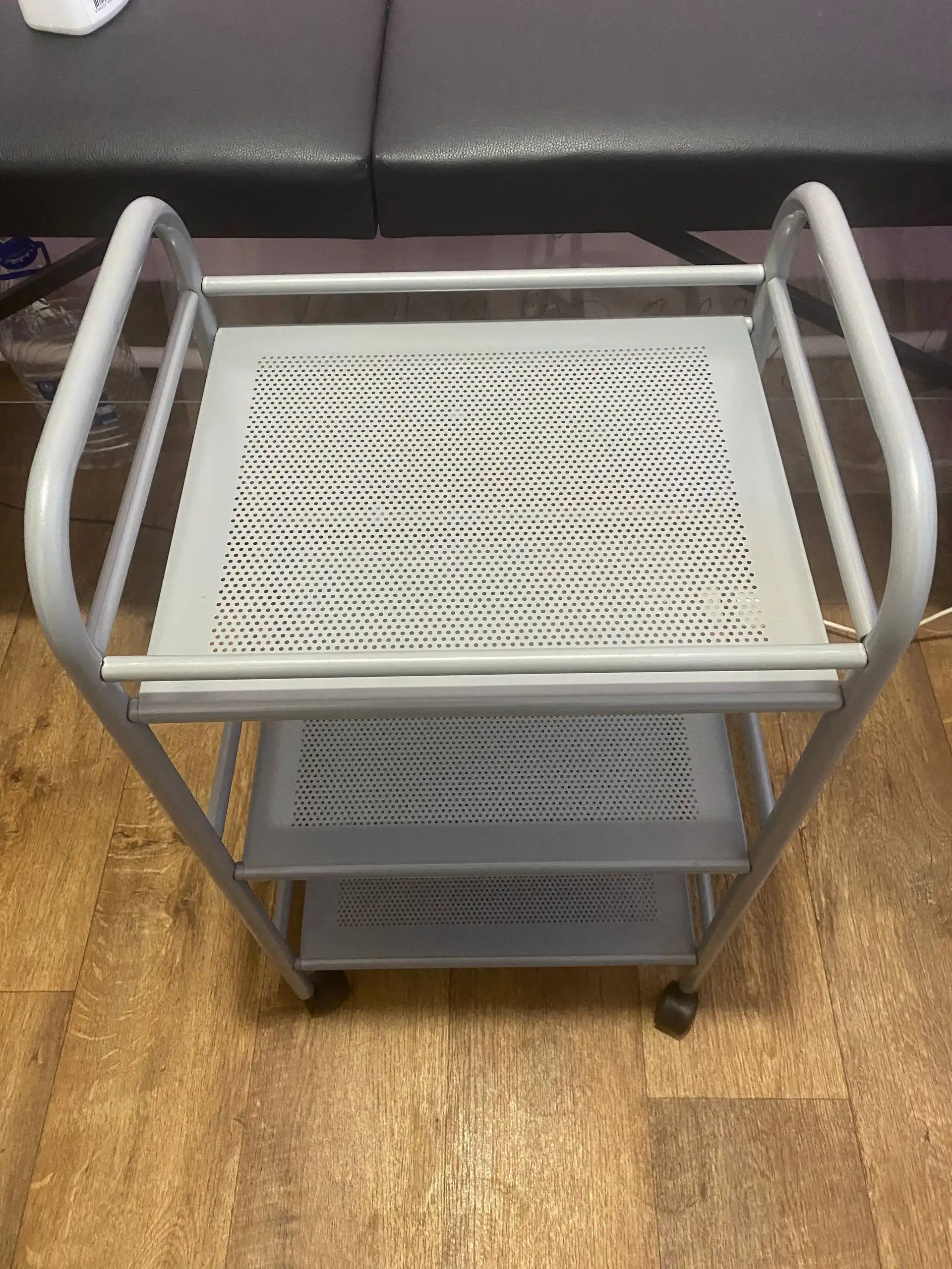 Продажа мебели: кушетка, стул, рабочий столик IKEA - Мебель (Для дома и дачи) в Ульяновск