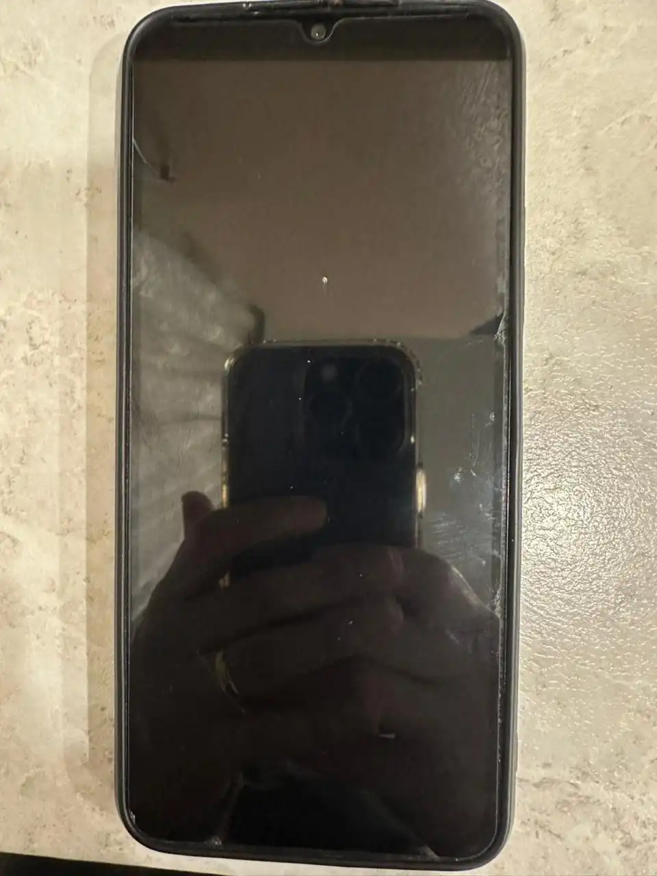 Продам телефон в отличном состоянии - Телефоны (Электроника) в Ульяновск