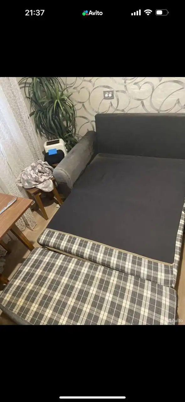 Диван под перетяжку бесплатно - Мебель (Для дома и дачи) в Ульяновск