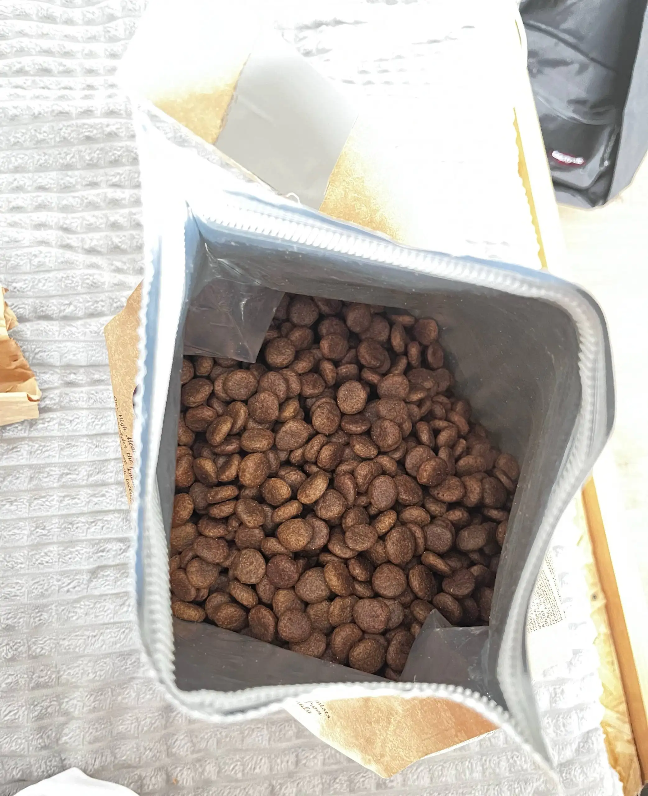 Отдам новый корм для собак Grandorf 3кг - Корма для животных (Животные) в Саратов